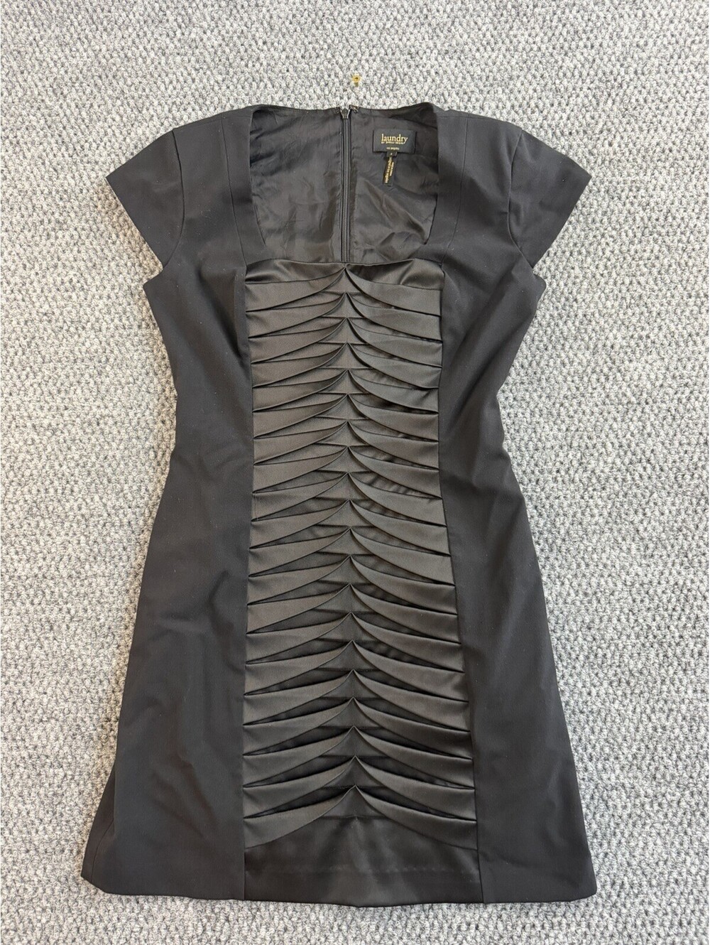 Laundry by Shelli Segal Womens 4 Black Sheath Dress Pleated Satin Career